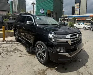 Toyota Land Cruiser 4.5 V8 VXR 2020 Black