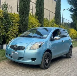 Toyota Yaris 1.0 Eco 2007 Blue