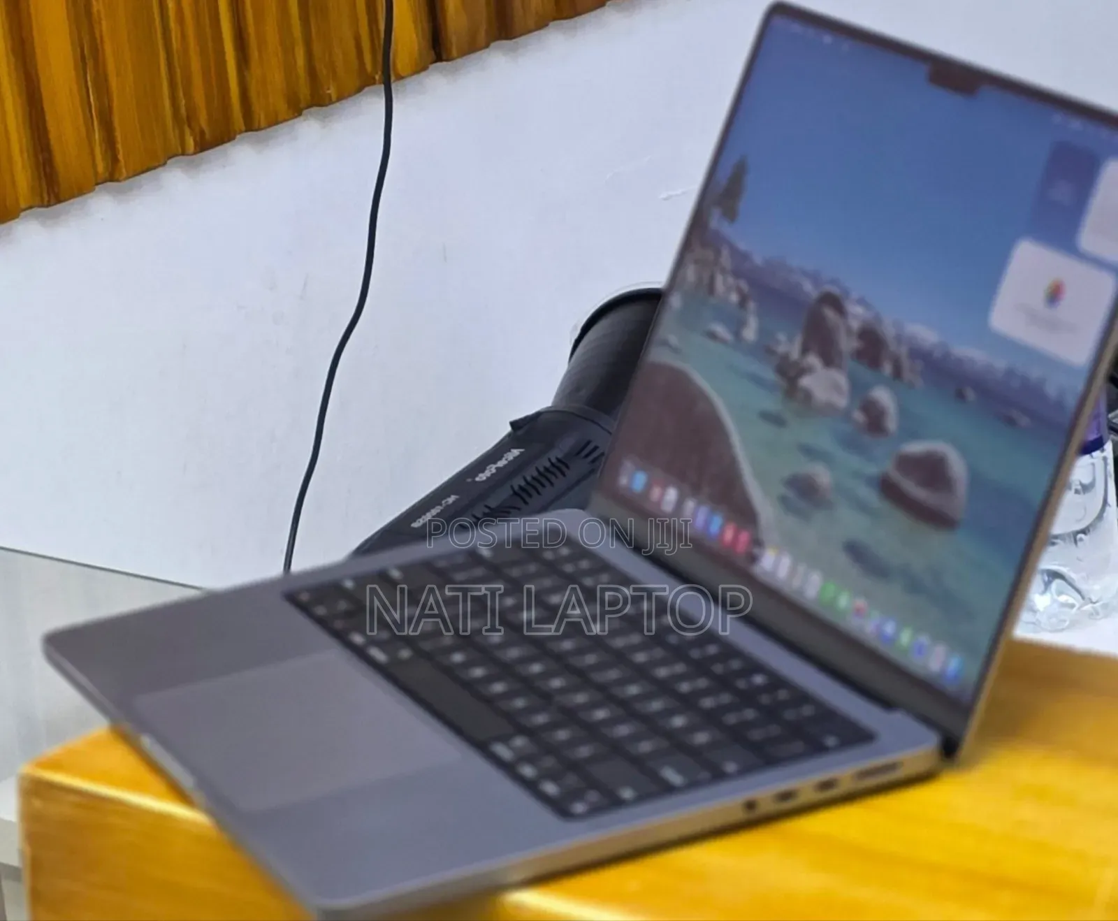 New Laptop Apple MacBook Pro M1 16GB Apple M1 Pro SSD 512GB