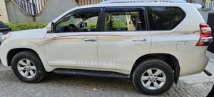 Toyota Land Cruiser 2015 White