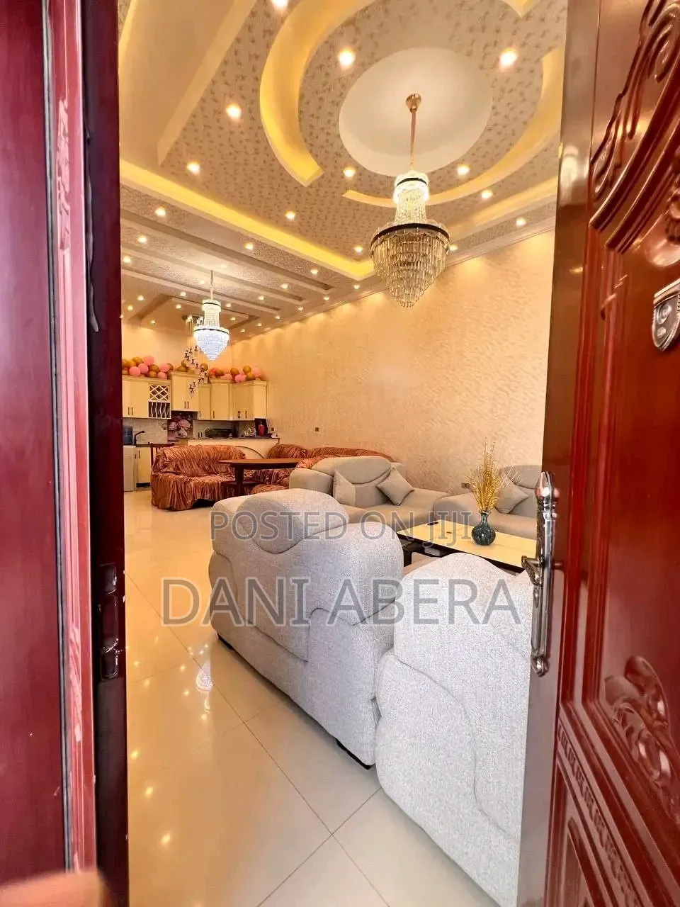 6bdrm Villa in Oromia-Finfinne for sale