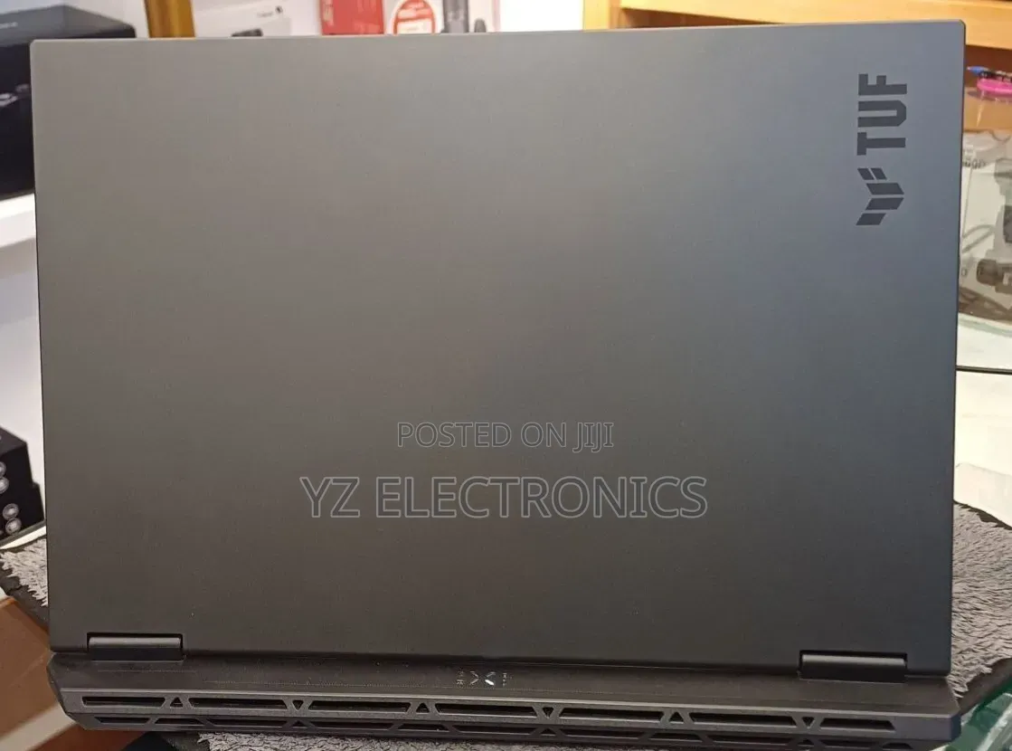 New Laptop Asus TUF Gaming A16 32GB Intel Core i7 SSD 1T
