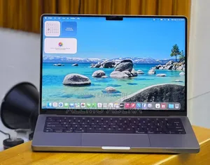 New Laptop Apple MacBook Pro M1 16GB Apple M1 Pro SSD 512GB