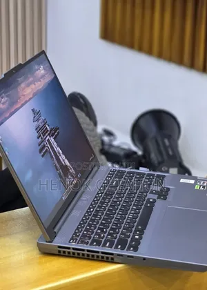 New Laptop Lenovo Legion 5 16GB AMD Ryzen 7 SSD 1T