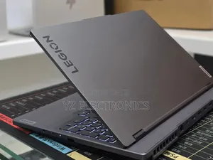 New Laptop Lenovo Legion 5 24GB Intel Core i7 SSD 1T