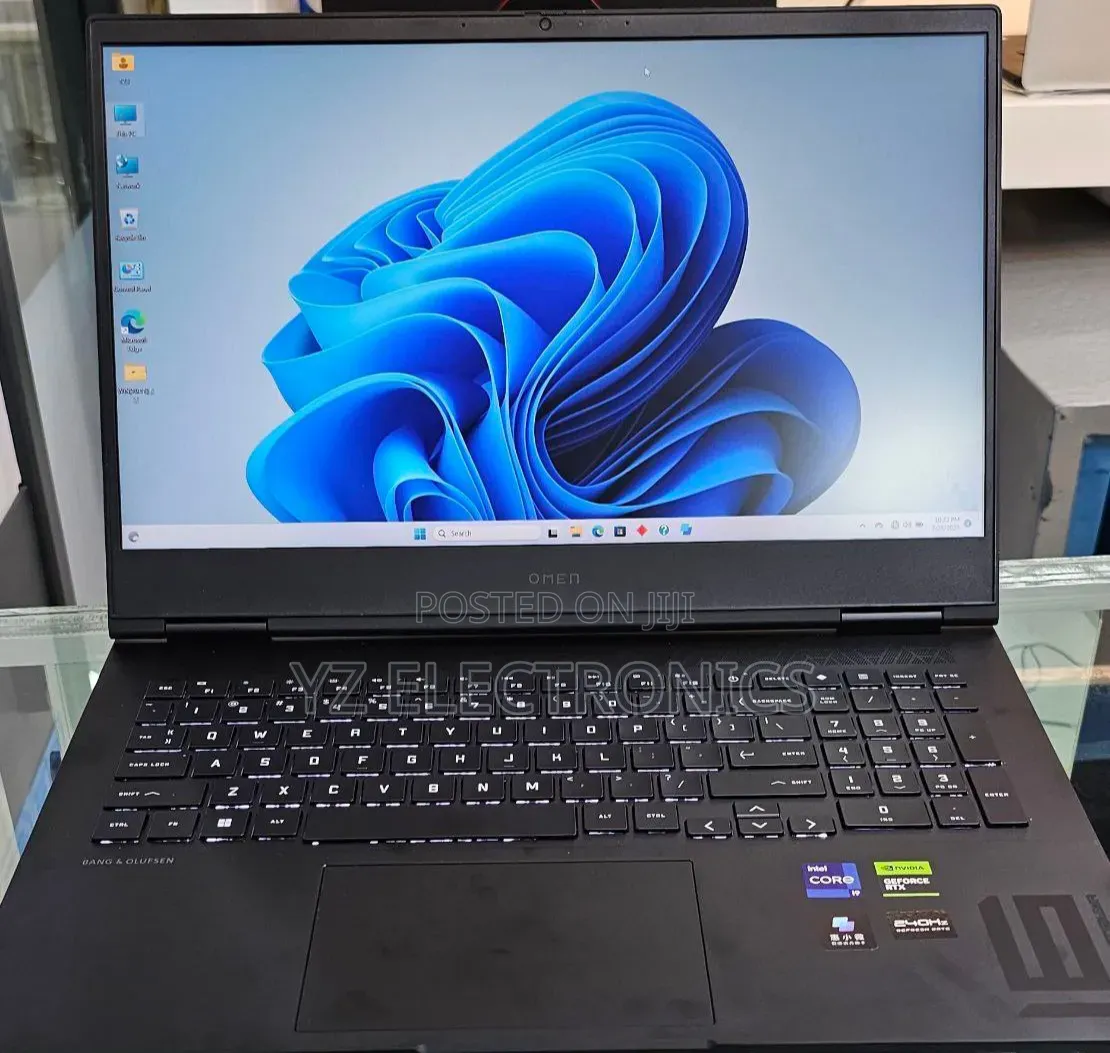 New Laptop HP Omen 16 16GB Intel Core i9 SSD 1T