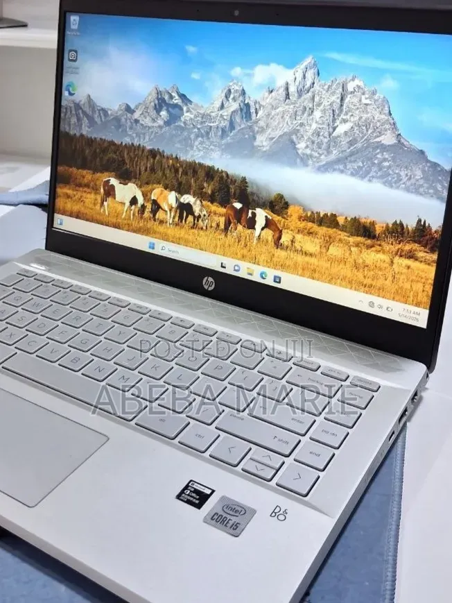 New Laptop HP Pavilion 14 8GB Intel Core i5 SSD 512GB
