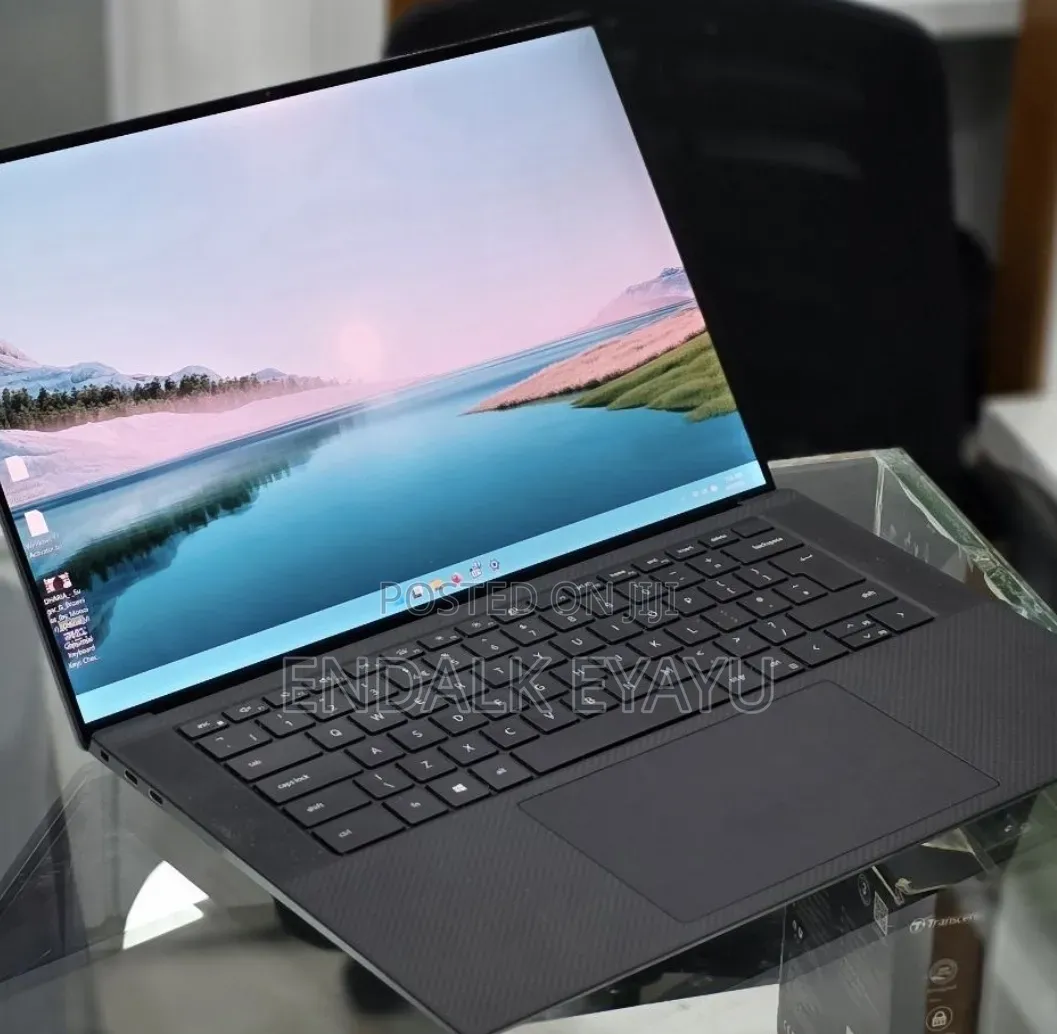 New Laptop Dell Precision 5550 16GB Intel Core i7 SSD 512GB