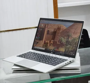 New Laptop HP EliteBook 830 G8 16GB Intel Core i7 SSD 512GB