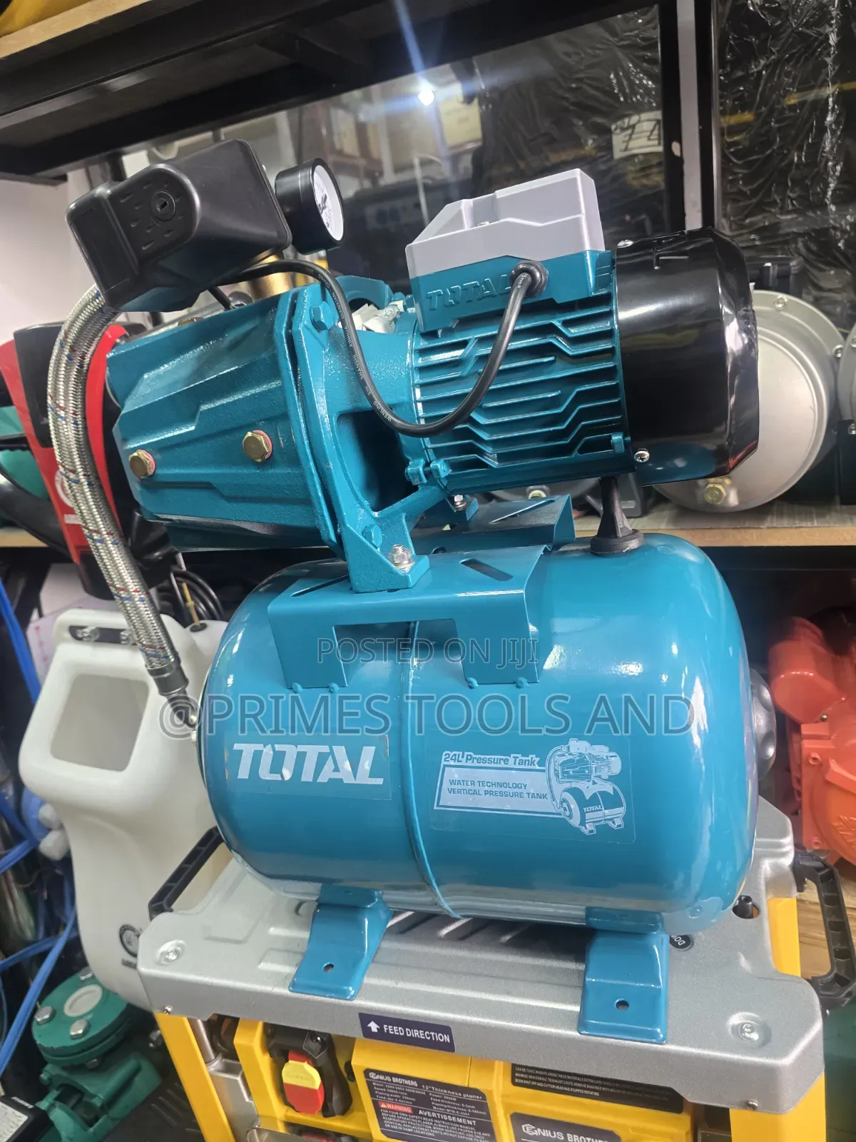 Total Original Automatic Water Booster Pump With 24l Pressure