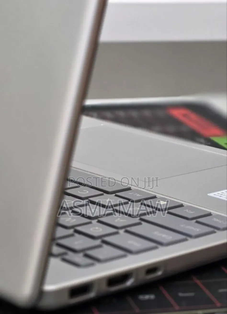 New Laptop HP Stream Notebook 16GB Intel Core i7 SSD 1T