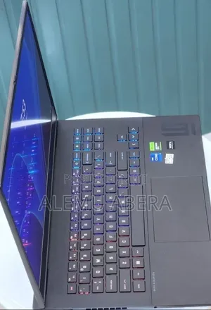 New Laptop HP Omen 16 16GB Intel Core i7 SSD 1T