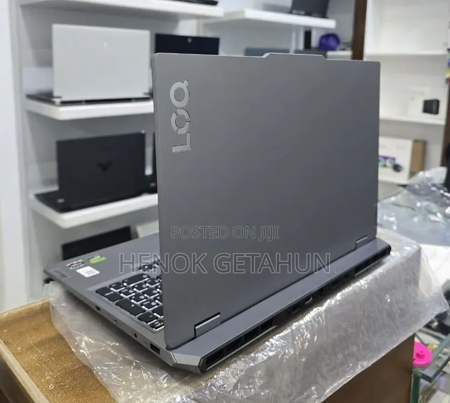 New Laptop Lenovo LOQ 15AHP10 16GB AMD Ryzen 5 SSD 1T