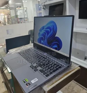 New Laptop Lenovo LOQ 15AHP10 16GB AMD Ryzen 5 SSD 1T