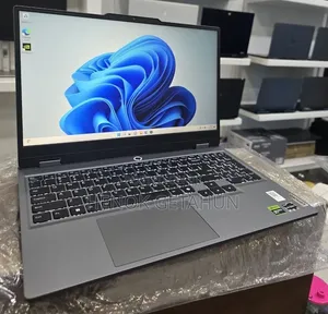 New Laptop Lenovo LOQ 15AHP10 16GB AMD Ryzen 5 SSD 1T