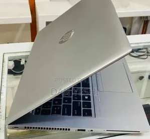 New Laptop HP 8GB Intel Core i5 SSD 512GB