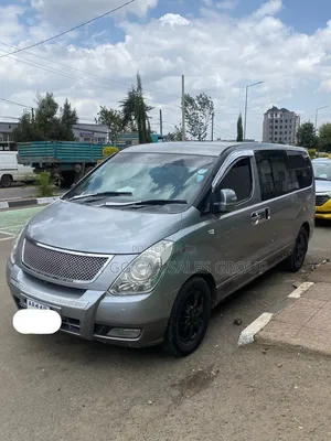 Hyundai Starex 2012 Silver