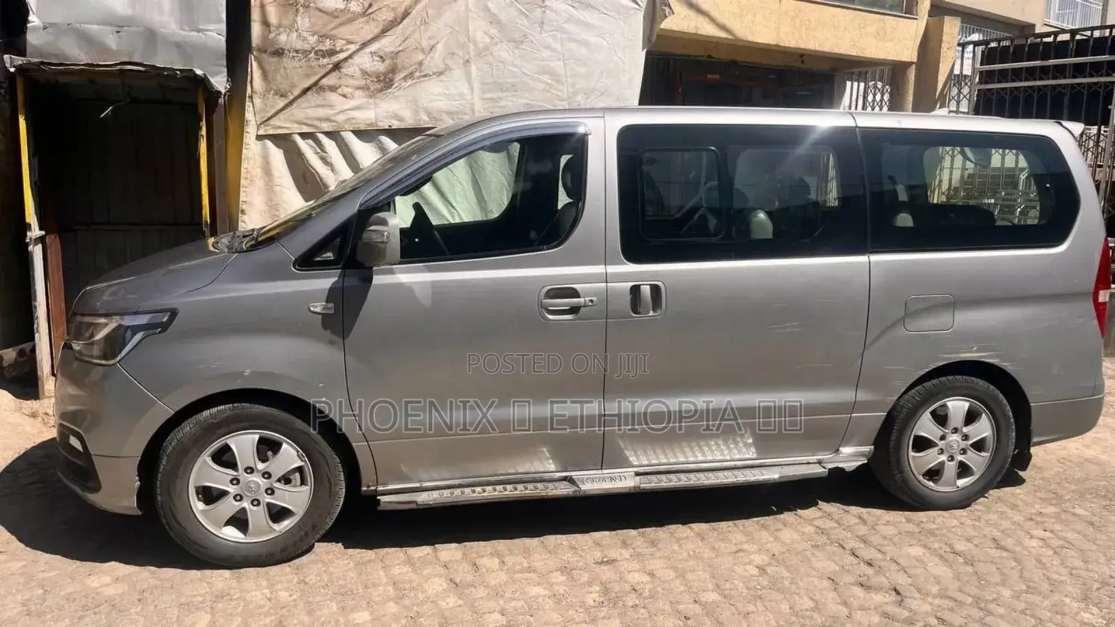 Hyundai H1 2020 Gray