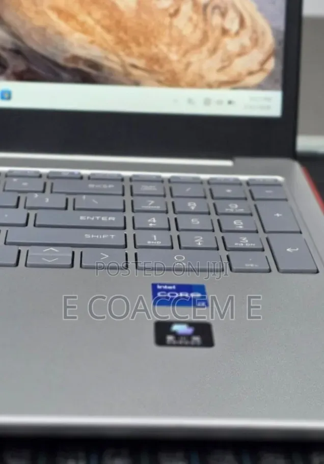 New Laptop HP Stream Notebook 16GB Intel Core i7 SSD 1T