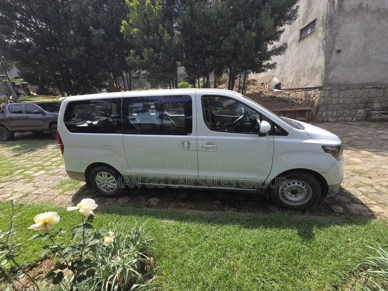 Hyundai Starex 2017 White
