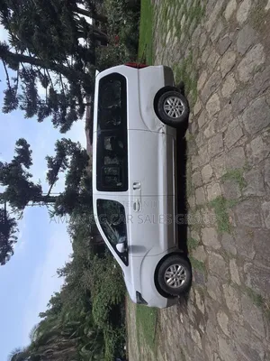 Hyundai Starex 2017 White