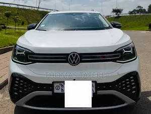 Volkswagen ID.6 2024 White