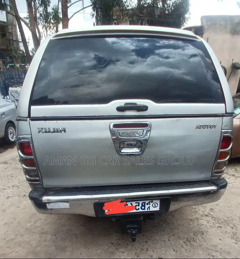 Toyota Hilux 2007 Silver