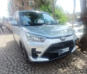 Toyota Raize 2022 Silver
