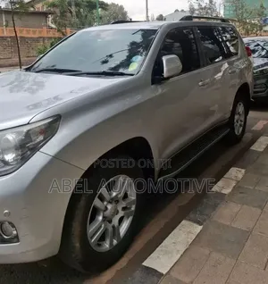 Toyota Land Cruiser Prado 4.0 Petrol GX-L 2012 Silver