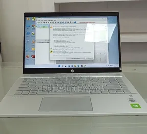 New Laptop HP Pavilion 14 8GB Intel Core i5 SSD 512GB