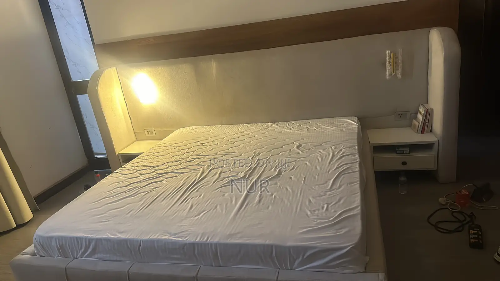 Luxurious Modern 200 Meter Bed 5 Month Use