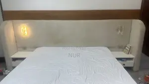 Luxurious Modern 200 Meter Bed 5 Month Use