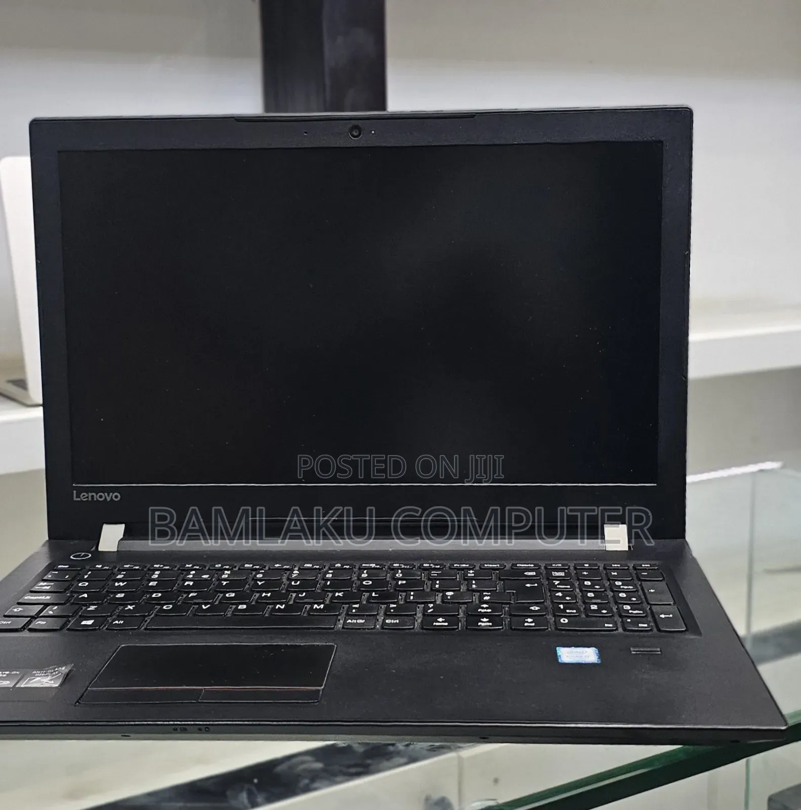New Laptop Lenovo Ideapad 3 8GB Intel Core i7 HDD 1T
