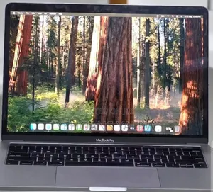 New Laptop Apple MacBook Pro 2019 16GB Intel Core i7 SSD 256GB