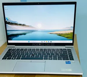 New Laptop HP EliteBook 840 G8 16GB Intel Core i7 SSD 512GB