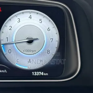 Hyundai Creta 2024 Silver