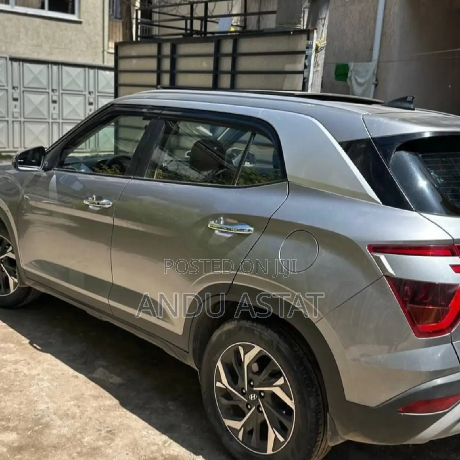 Hyundai Creta 2024 Silver