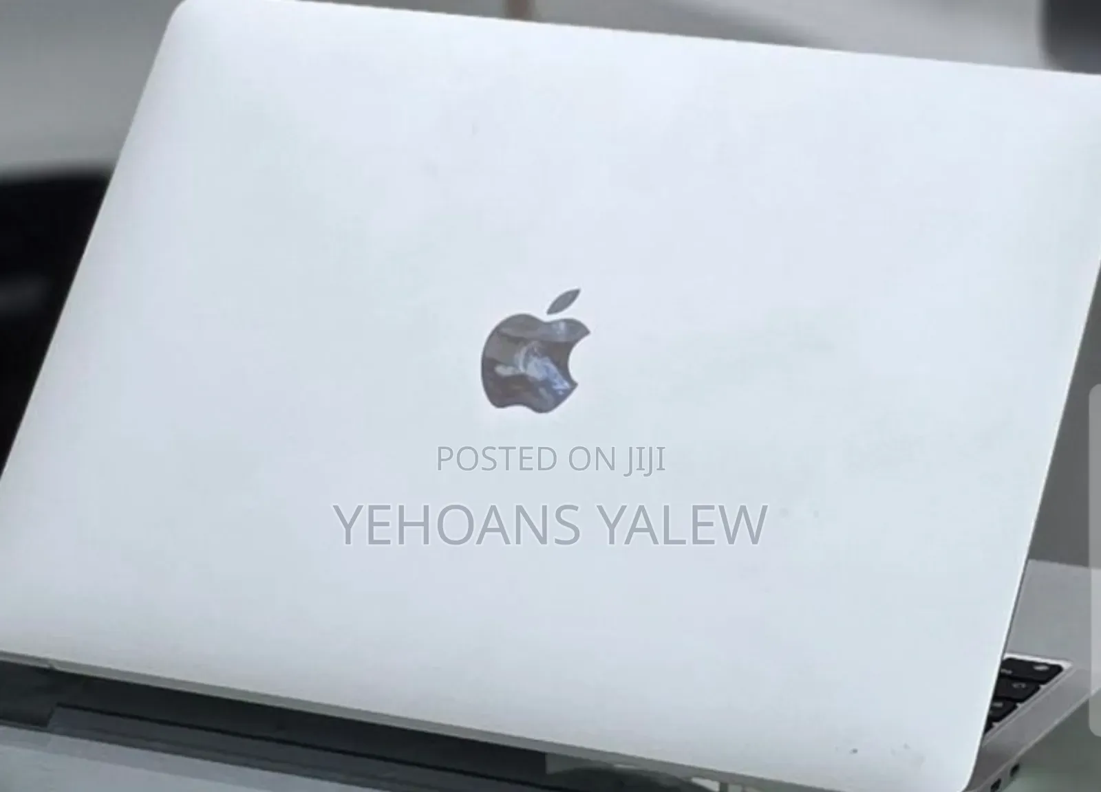 New Laptop Apple MacBook Air 2020 M1 8GB Apple M1 SSD 512GB