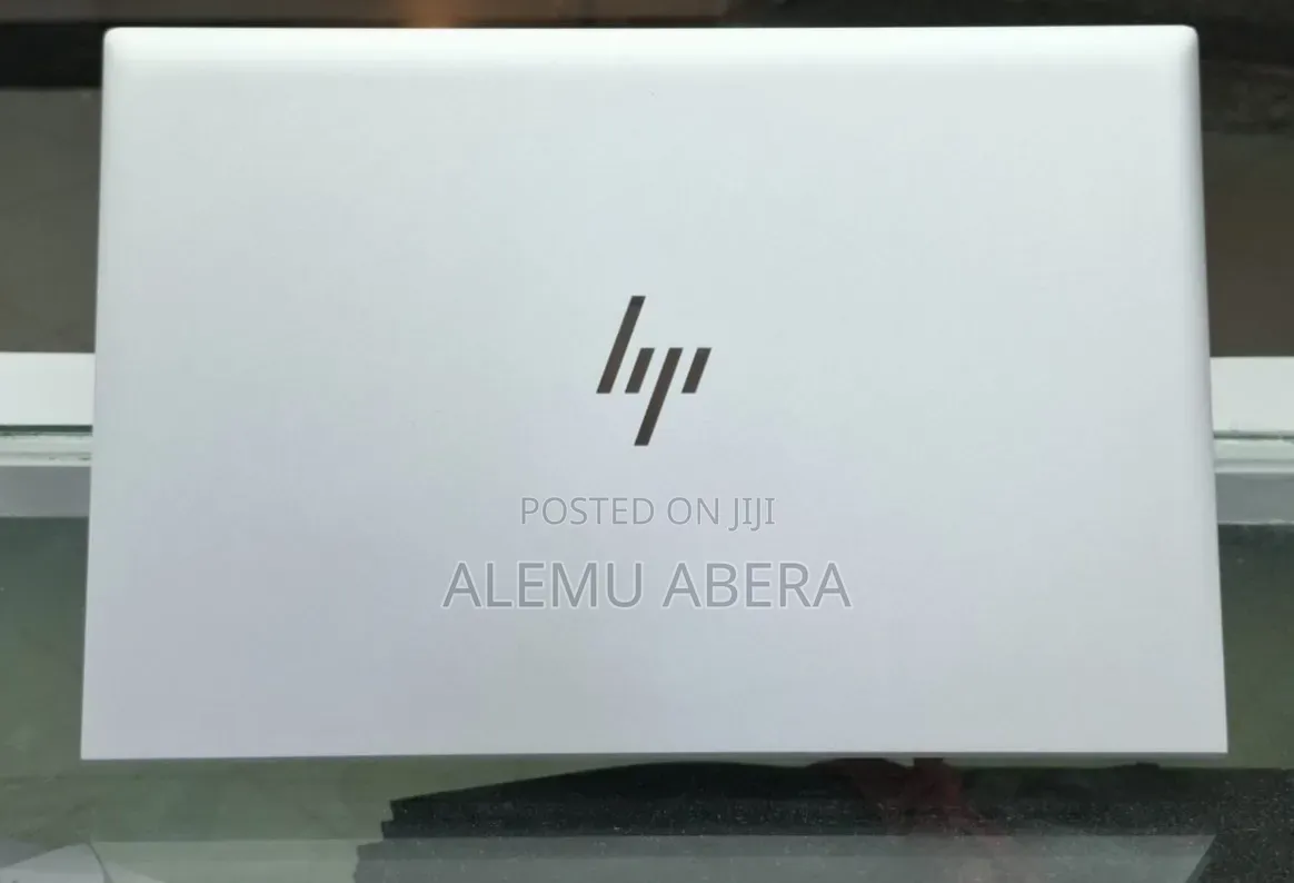 New Laptop HP EliteBook 840 G8 16GB Intel Core i5 SSD 512GB