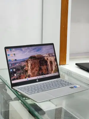 New Laptop HP Stream Notebook 16GB Intel Core i5 SSD 1T