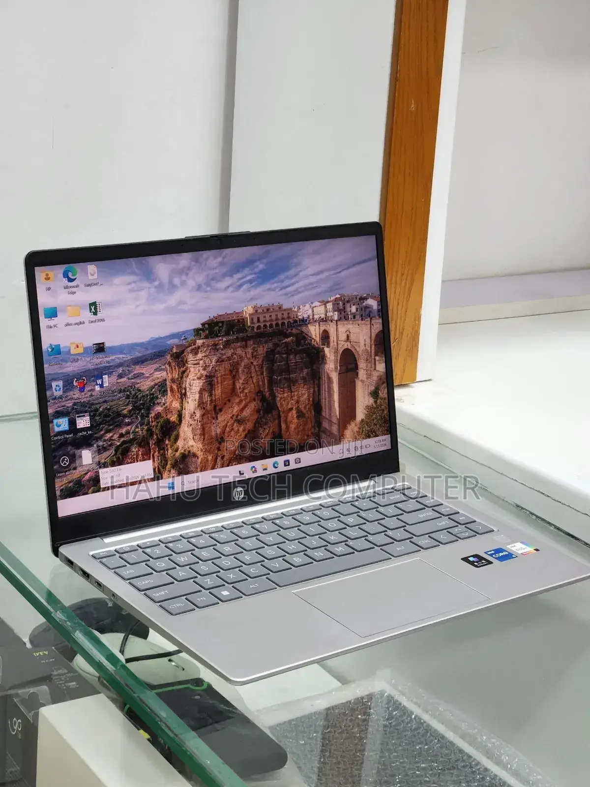 New Laptop HP Stream Notebook 16GB Intel Core i5 SSD 1T
