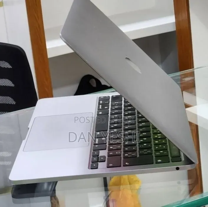 New Laptop HP Envy M6 12GB Intel Core i5 SSD 128GB