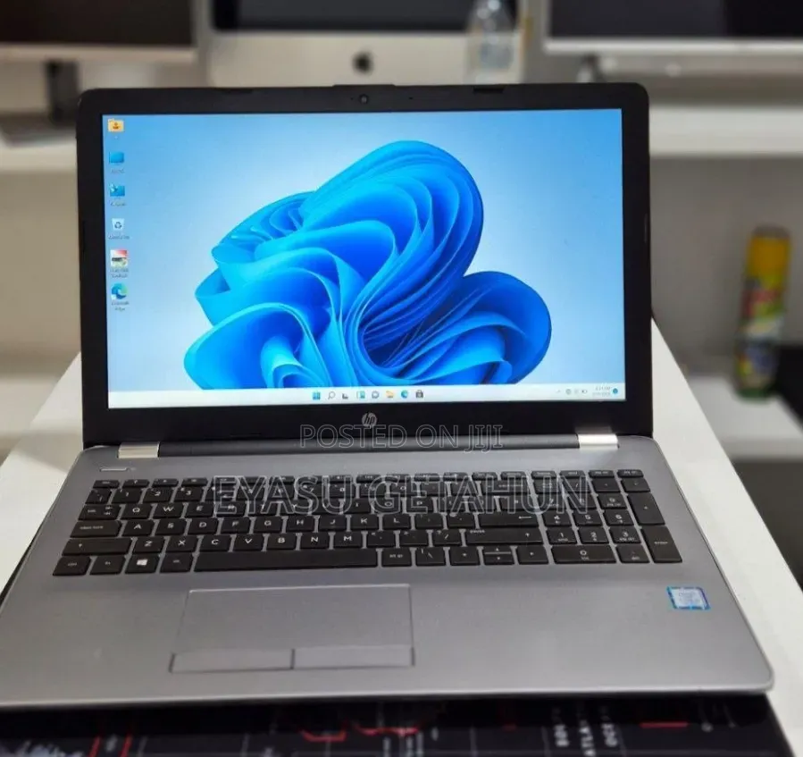 New Laptop HP Stream Notebook 8GB Intel Core i5 SSD 256GB