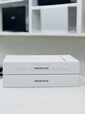 New Laptop Apple MacBook Air 2025 M4 13-inch 16GB Apple M4 SSD 256GB