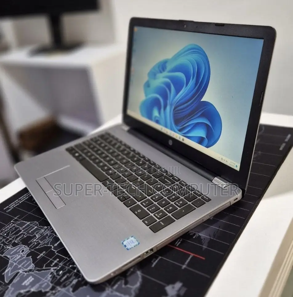 New Laptop HP 250 G6 8GB Intel Core i5 SSD 256GB