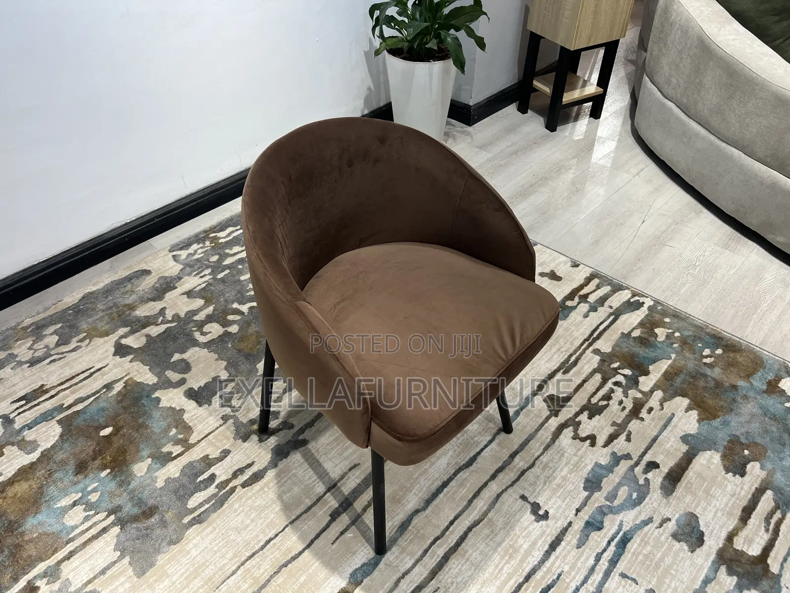 Arm Chair | አርም ቼር | Minimalist