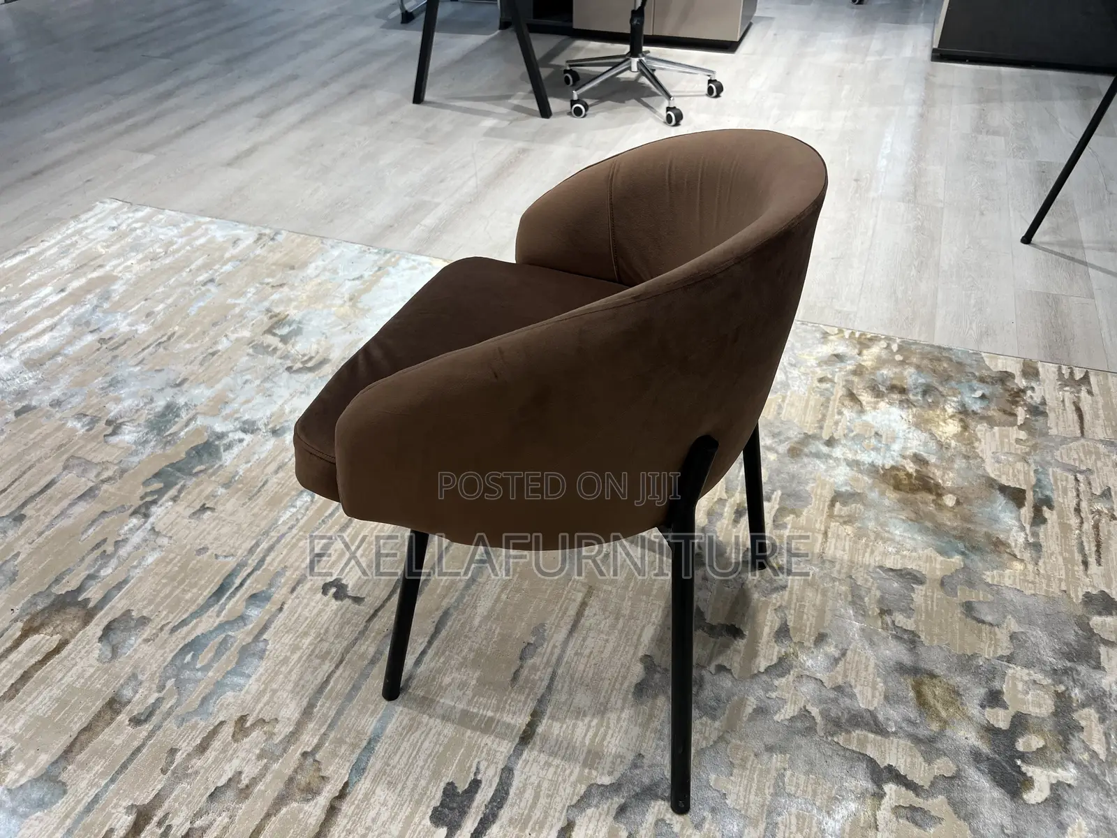Arm Chair | አርም ቼር | Minimalist