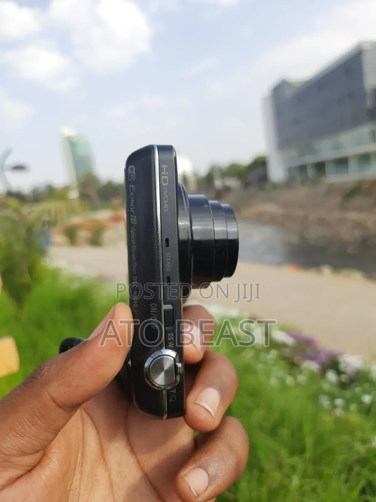 Sony Cyber-Shot DSC-Wx80 Digital Camera With a Black Finish