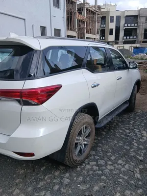 Toyota Fortuner 2019 White