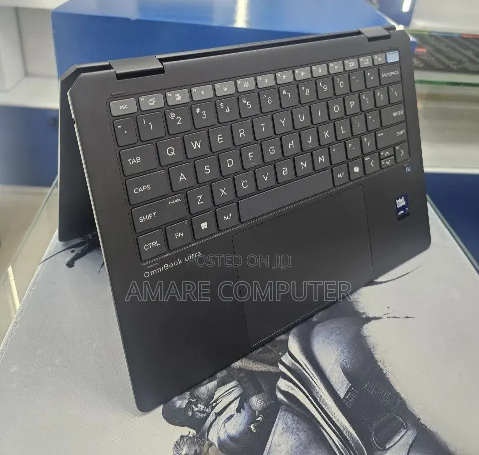 New Laptop HP OmniBook Ultra Flip 14" 16GB Intel Core Ultra 7 SSD 1T